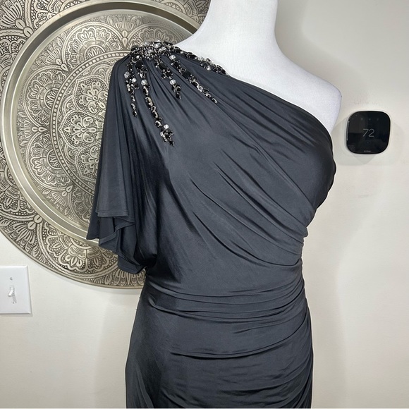 Aidan Mattox black one beaded shoulder maxi dress - Size 10 - Picture 5 of 16